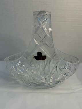 NWT VTG Continental Lead Cut Crystal Handled Basket w/Pinwheels and Starbursts